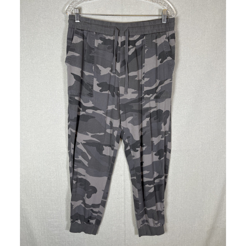SPLENDID Womens Camo Joggers Pants Size Large Pull on Side Pockets Rayon
